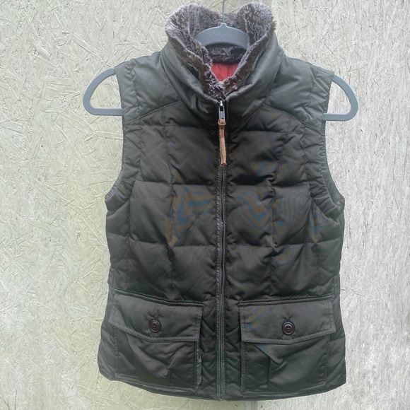 Goose Down Puffer Vest - Picture 1 of 6